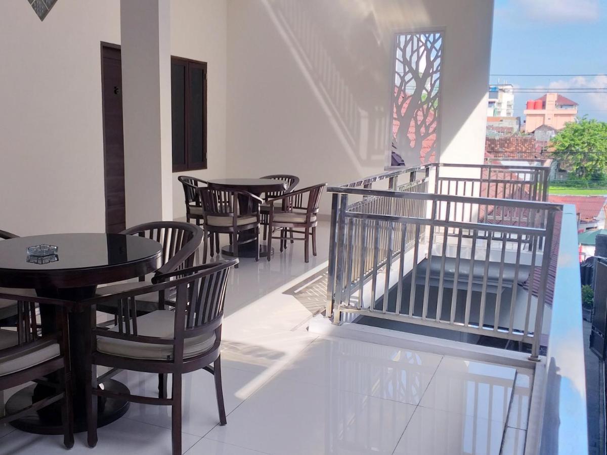 Omah Watu Homestay يوغياكارتا المظهر الخارجي الصورة