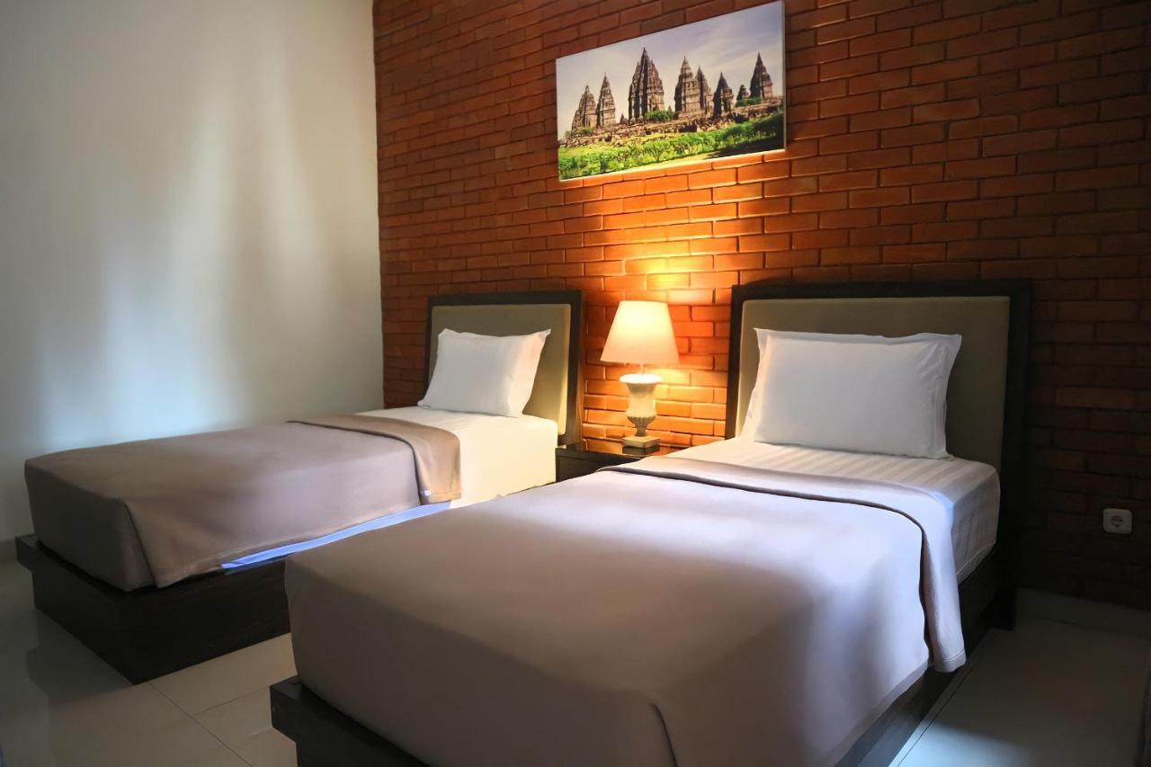 Omah Watu Homestay يوغياكارتا المظهر الخارجي الصورة